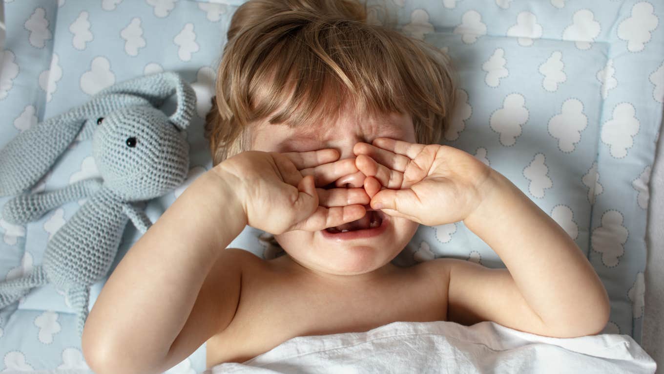 toddler wakes up crying at night from teething pain