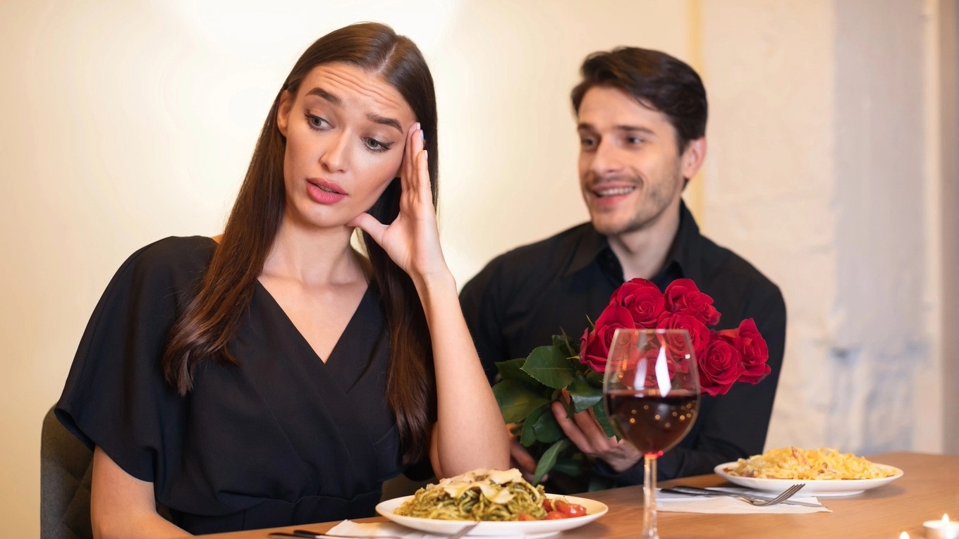 woman and man on first date