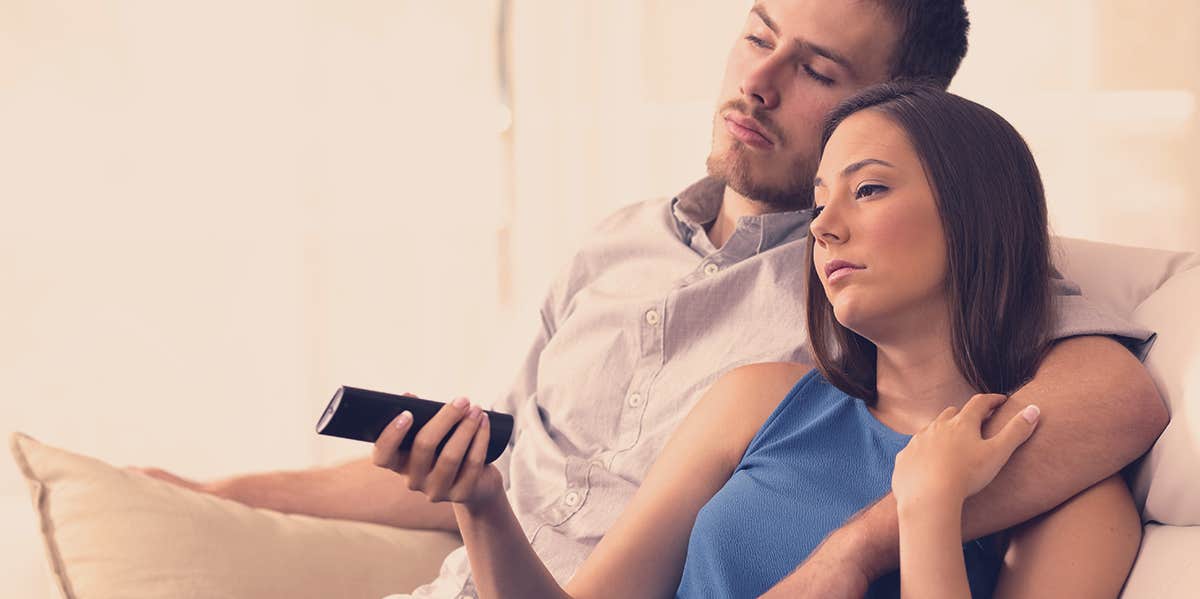 30 Signs You're Getting Too Comfortable In A Relationship