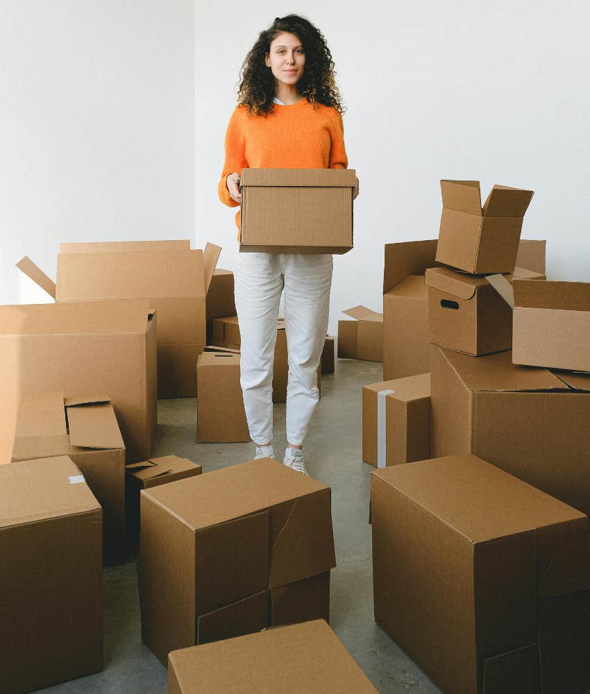 woman packing boxes