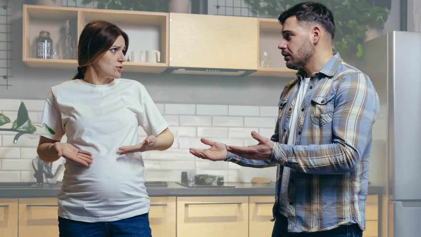 Pregnant woman arguing with husband. 