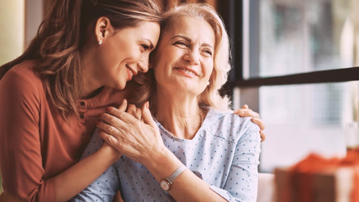 mother and daughter 