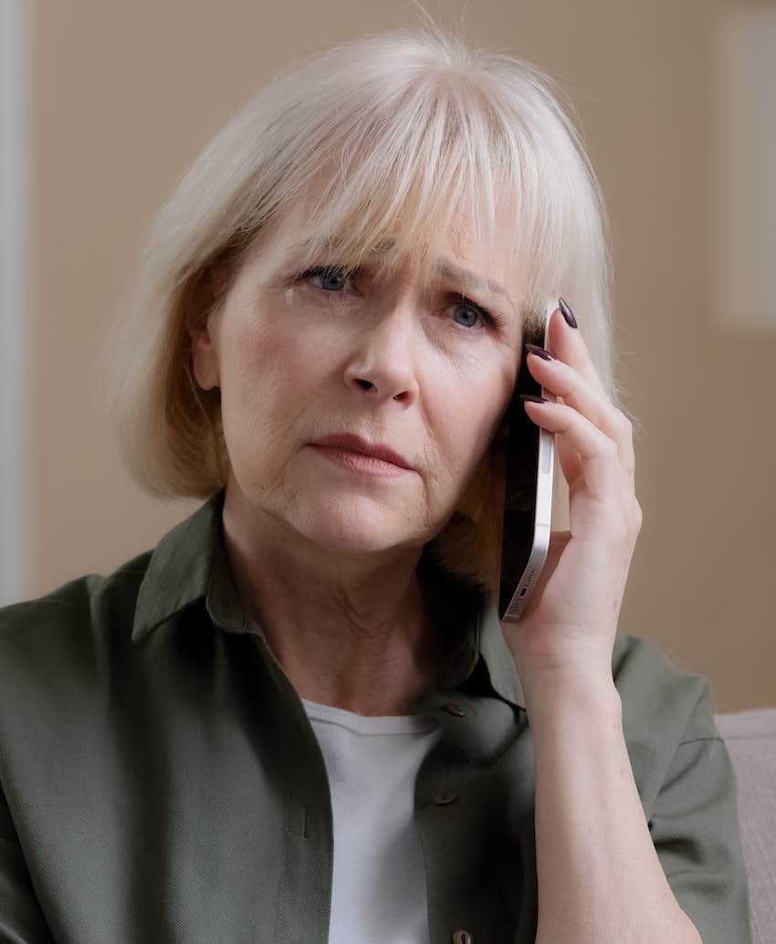Grandparent on phone can't see grandchild