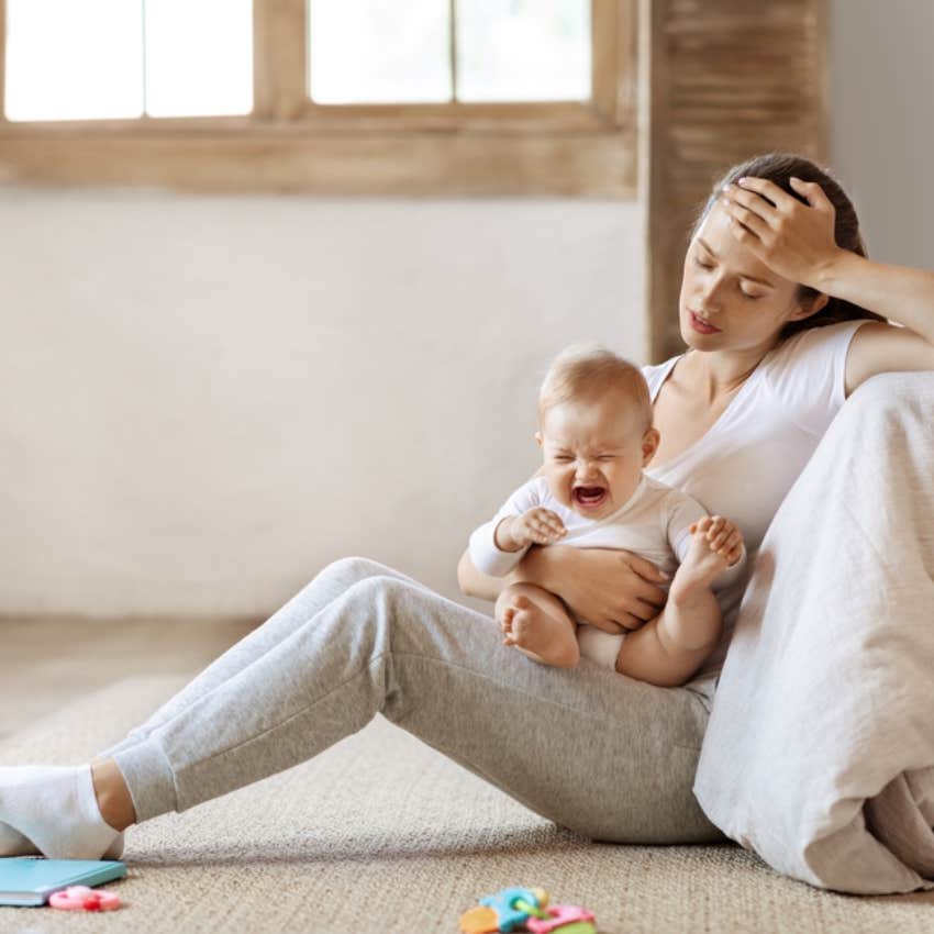 mom, crying baby 