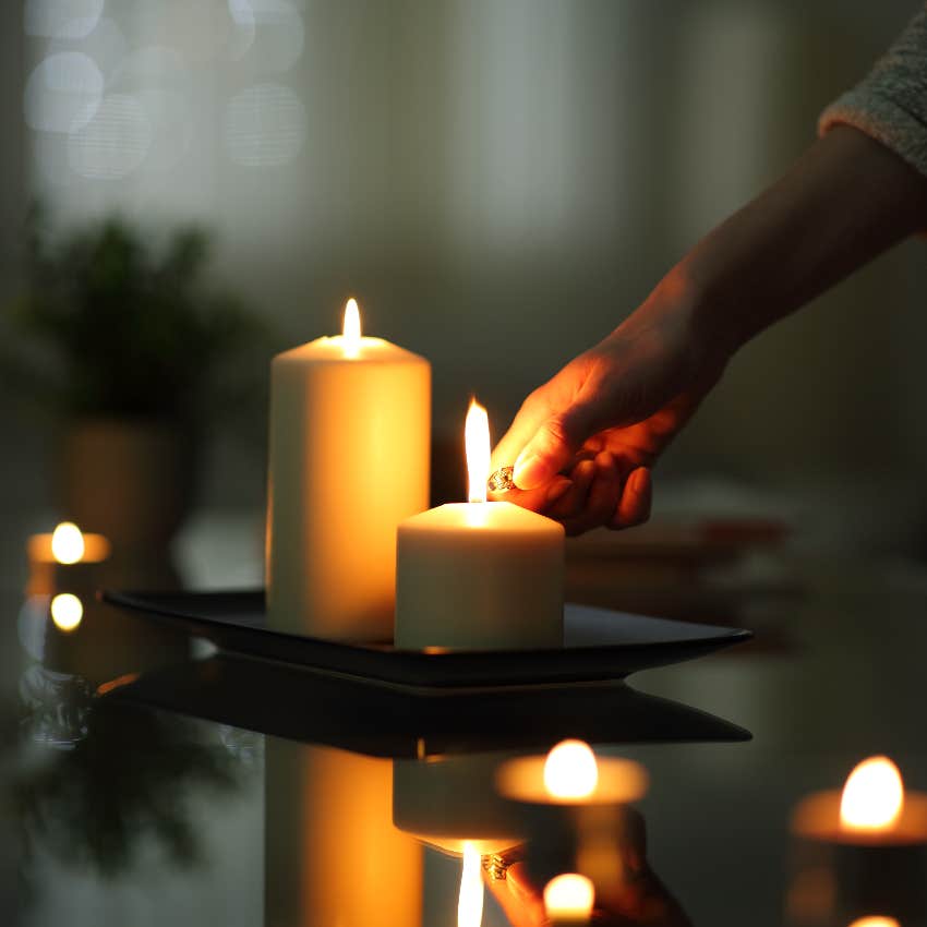 Lighting candles