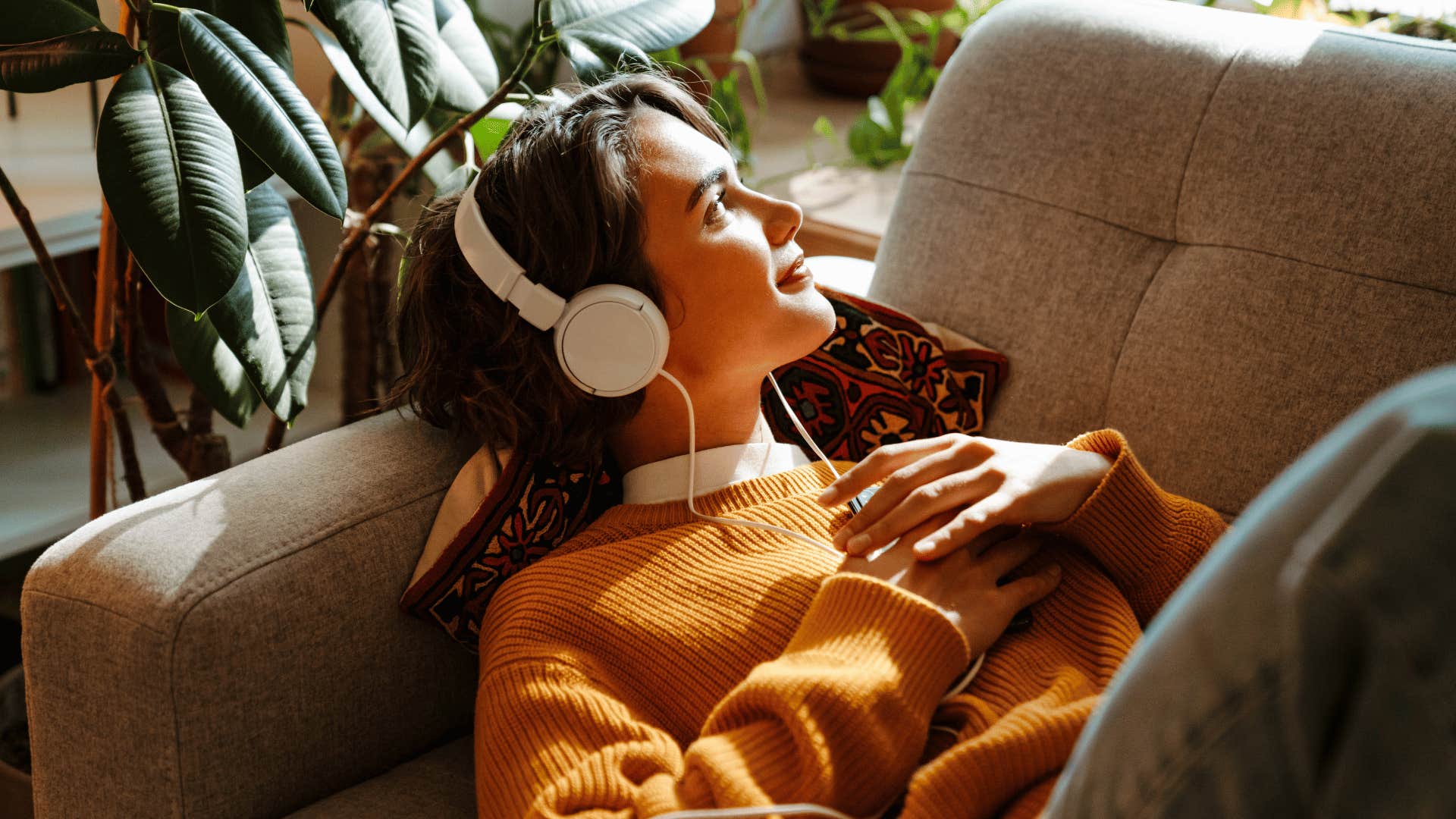 woman listening to music 