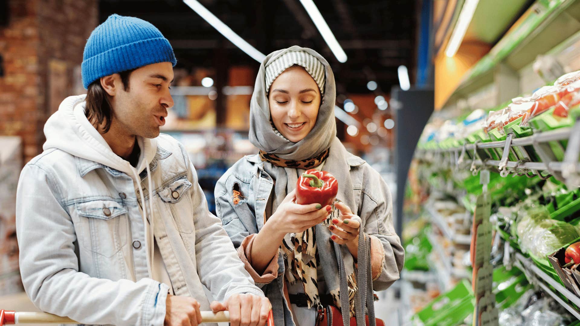 couple grocery shopping together