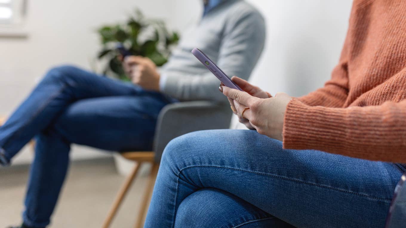 Woman on her phone instead of talking to boomer man