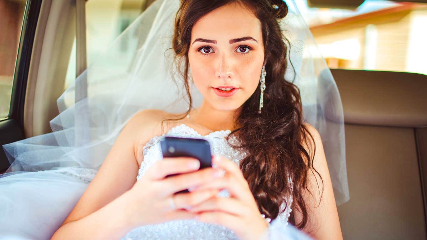 bride reading her fiance's texts