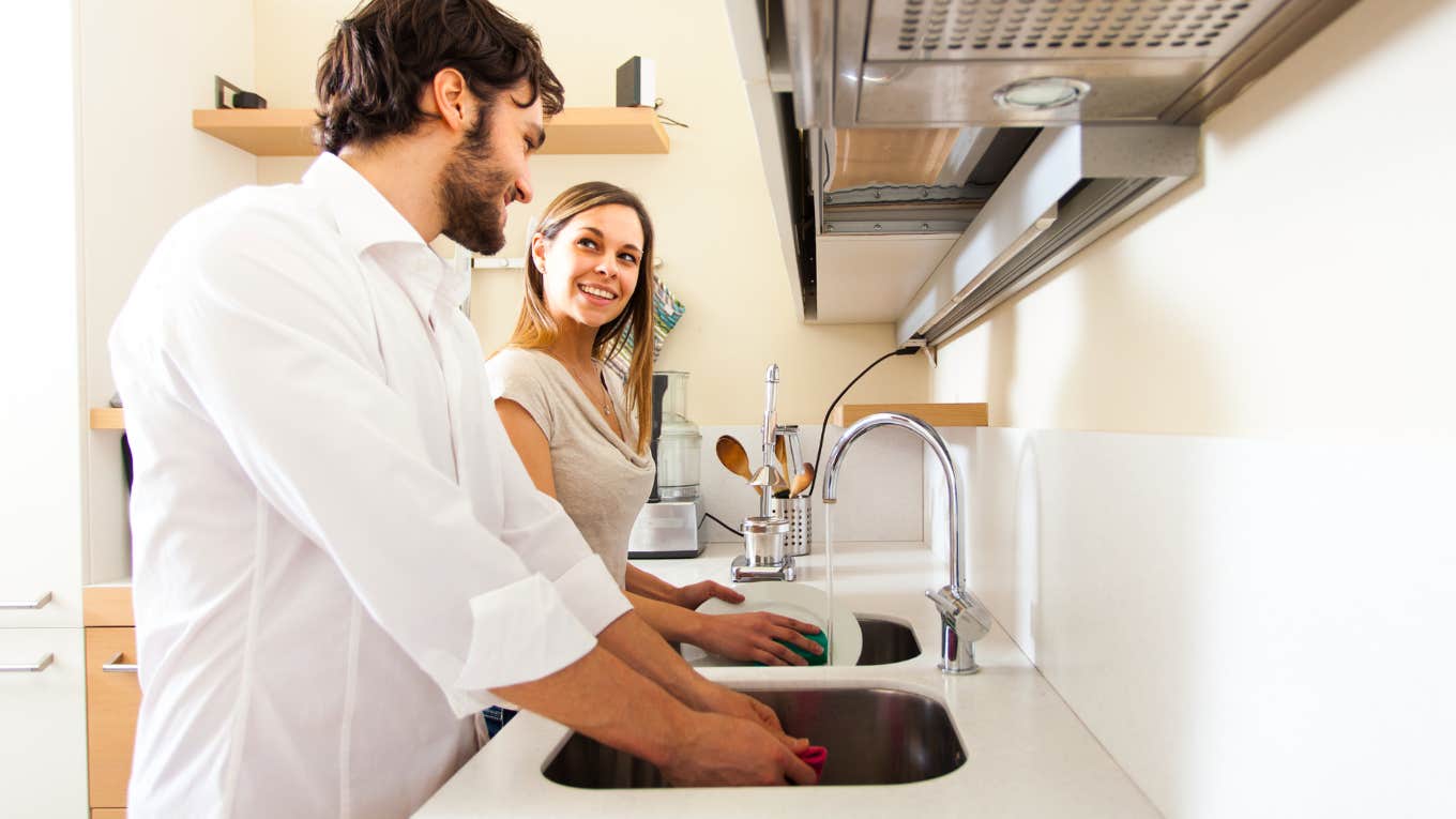 Man doing the dishes, wildly attractive