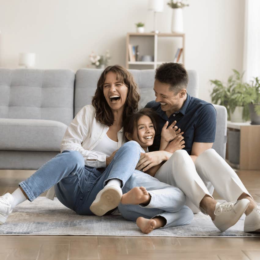 mom and dad and daughter 