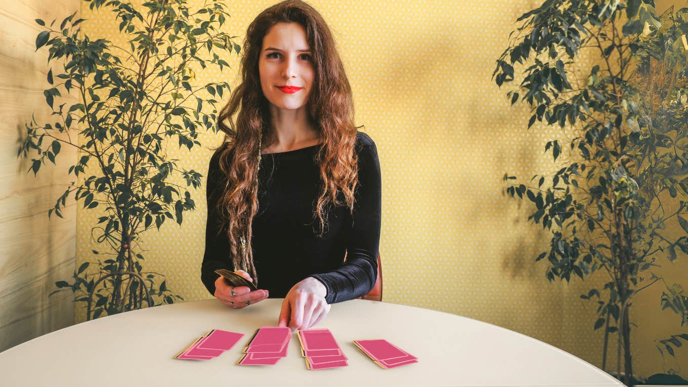 Psychic woman, doing a card reading