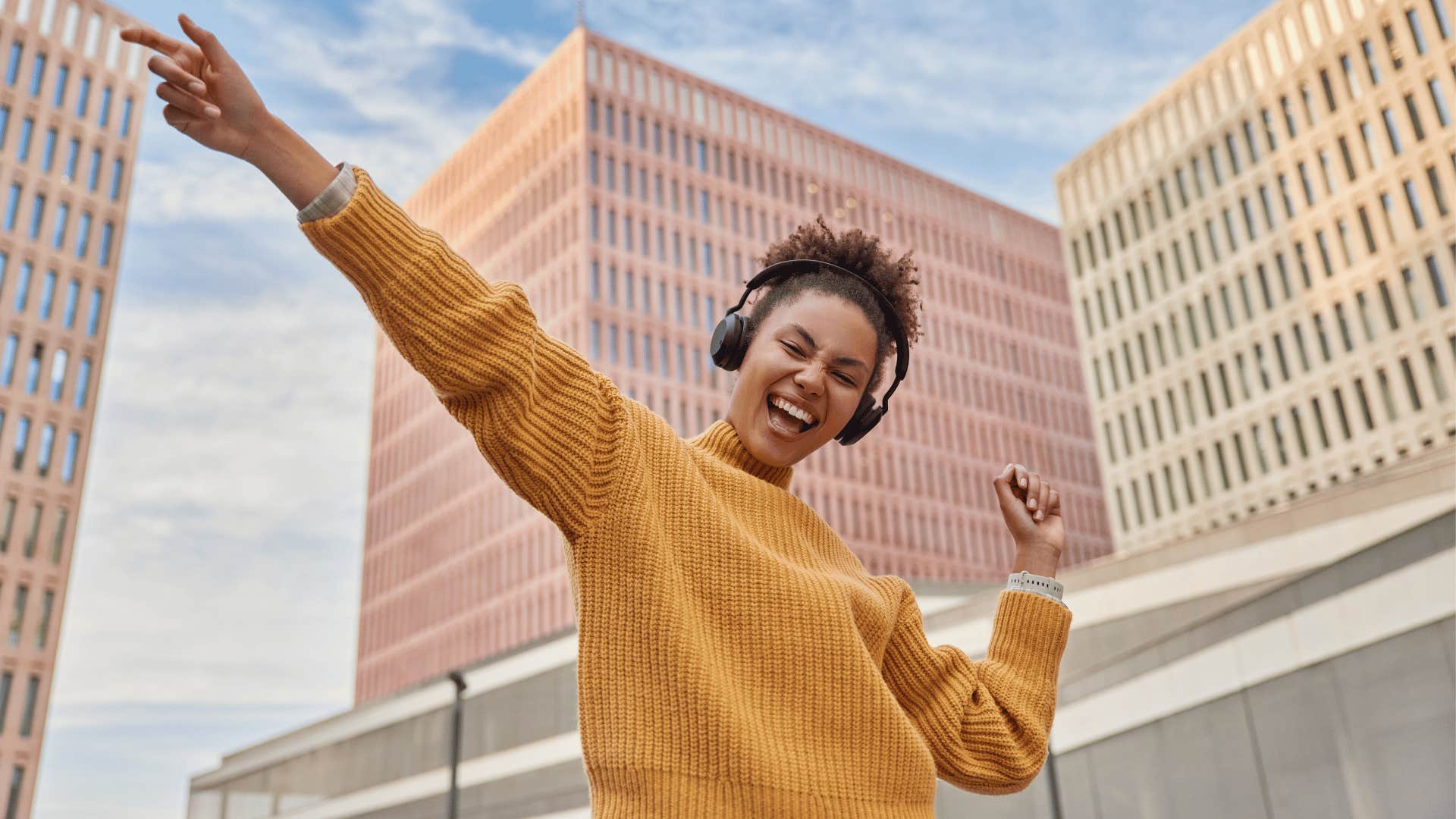 woman dancing