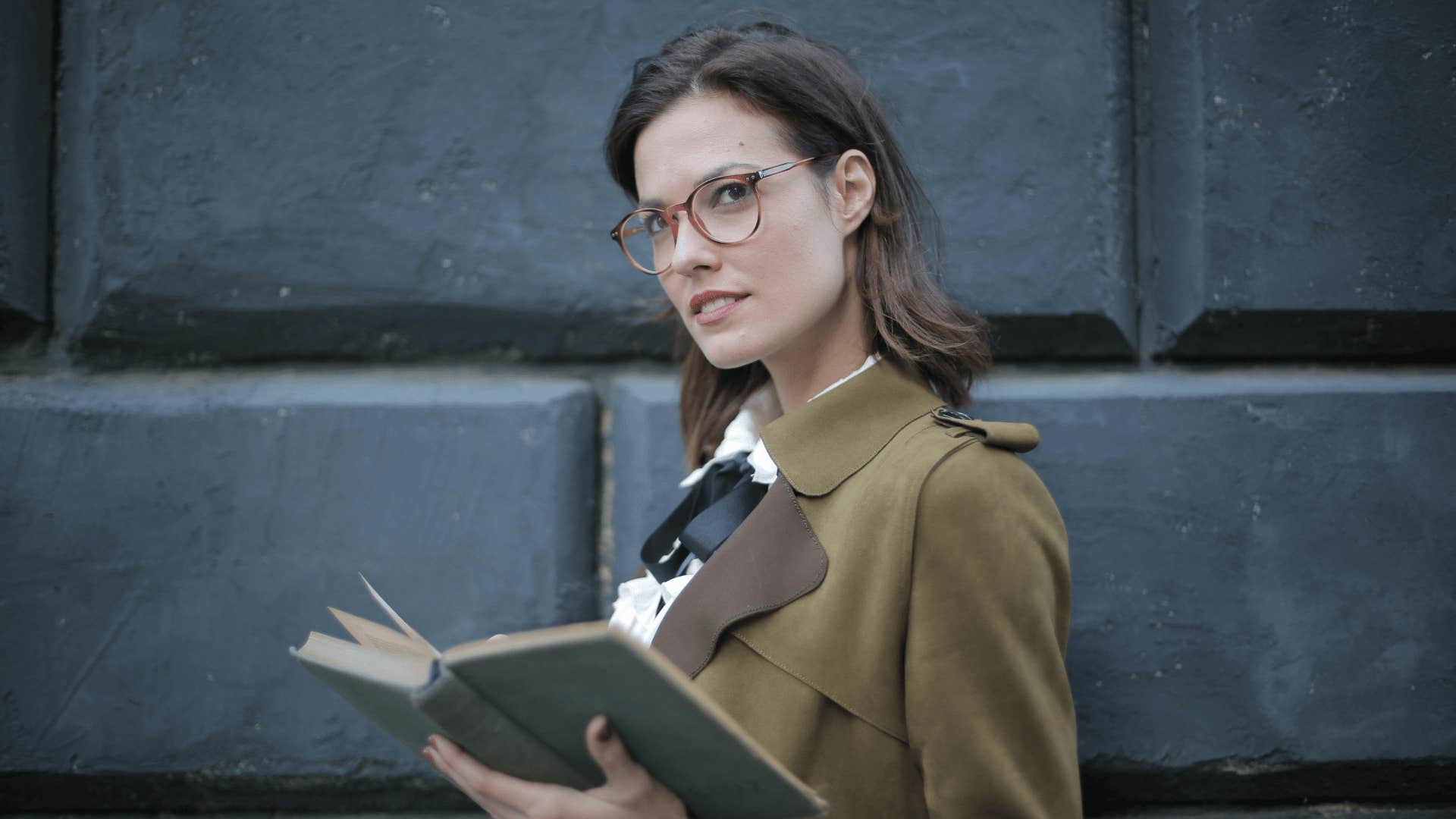 woman looking at someone curiously 