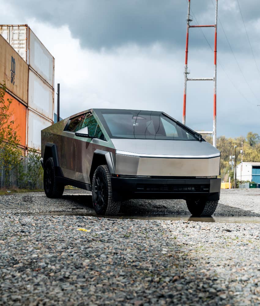 Tesla cybertruck