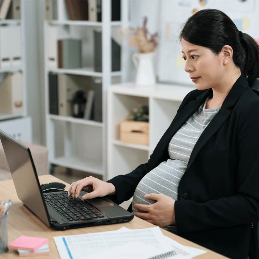 pregnant woman at work 