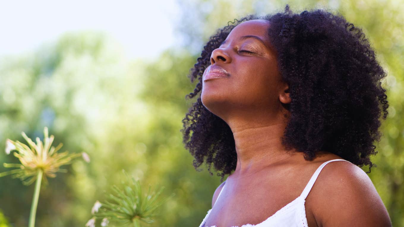 Woman follows Buddhist principles and made her life completely zen.