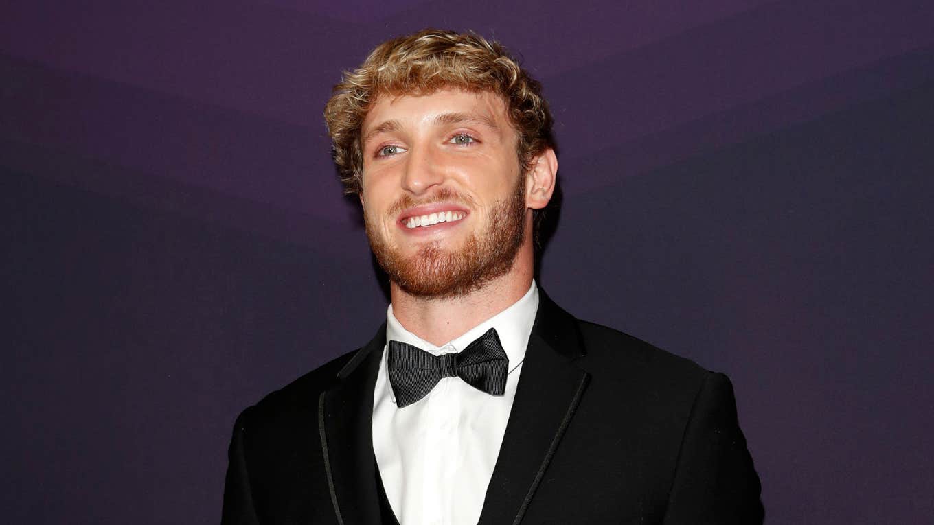 Logan Paul gets advice on raising a daughter from Machine Gun Kelly