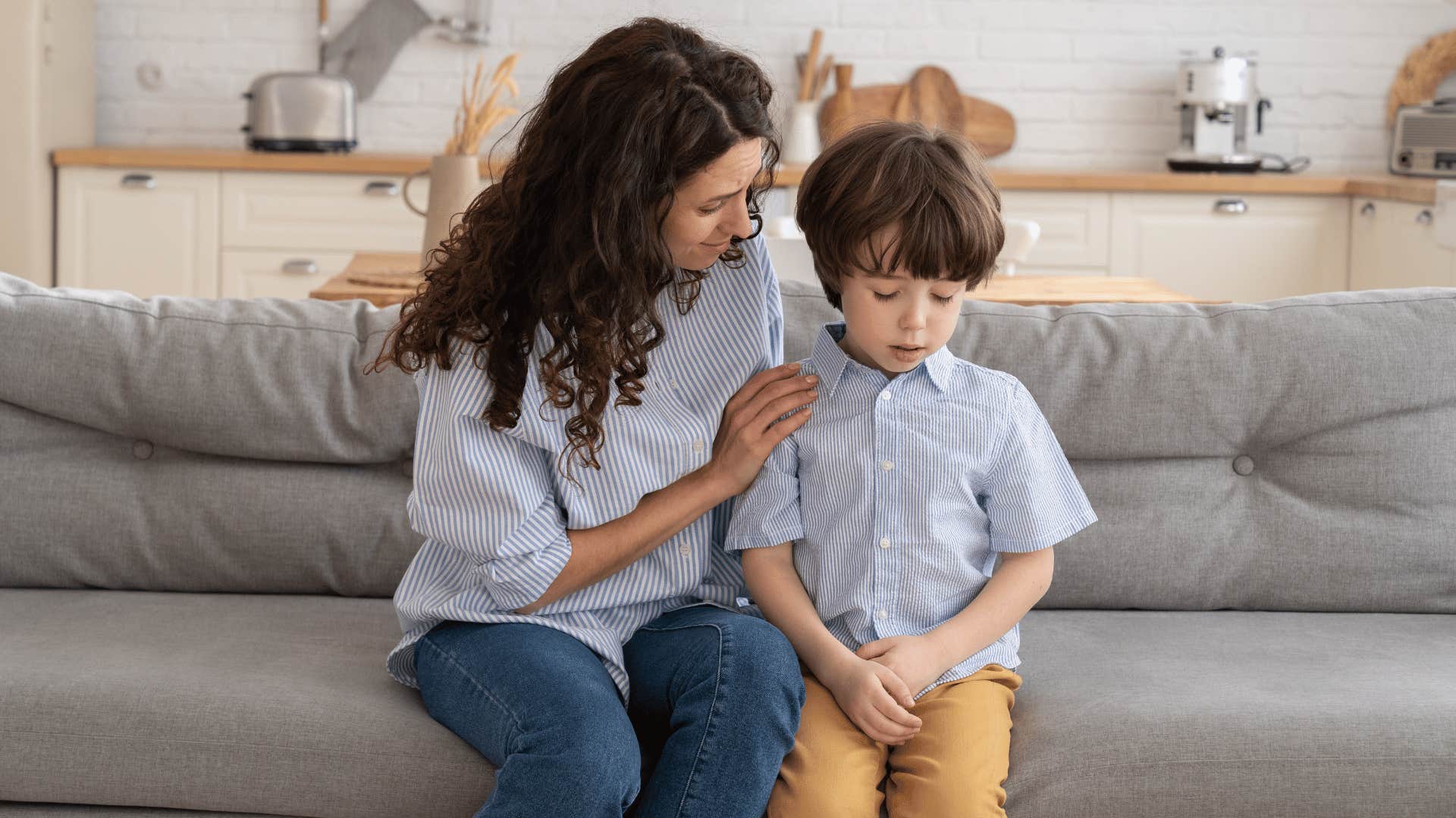 mom with young son