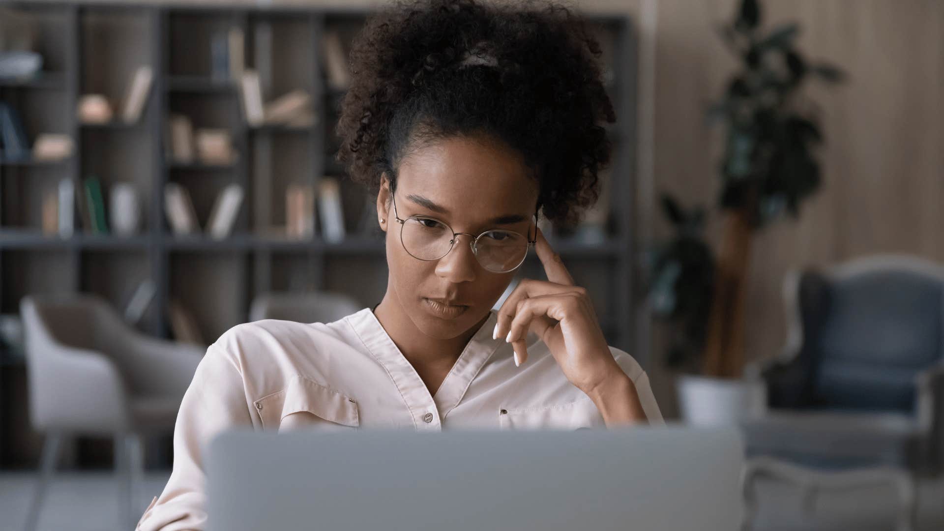 woman working on laptop