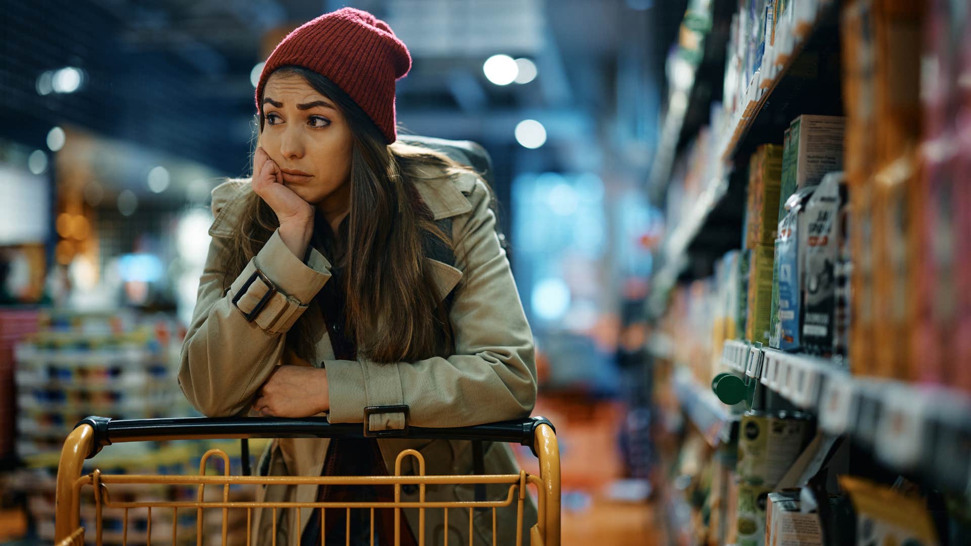 woman grocery shopping