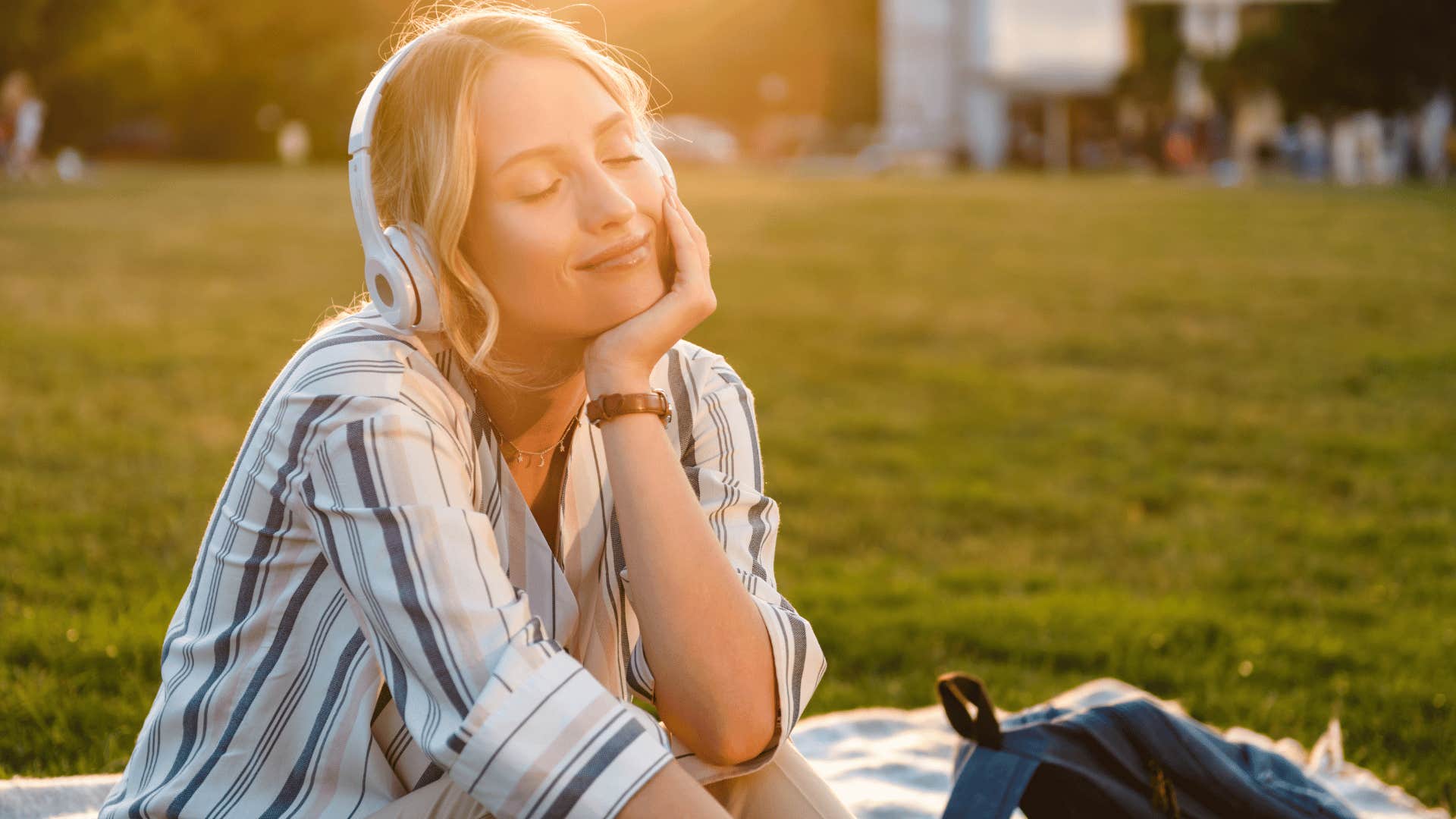 woman listening to music 