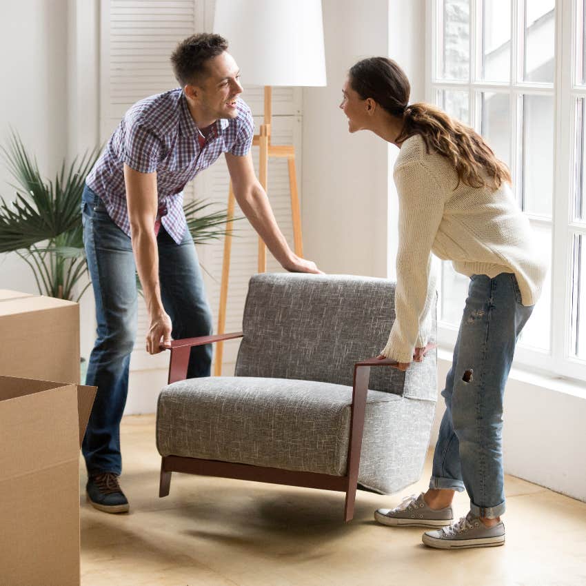 Woman's fiancé helping her sister move furniture