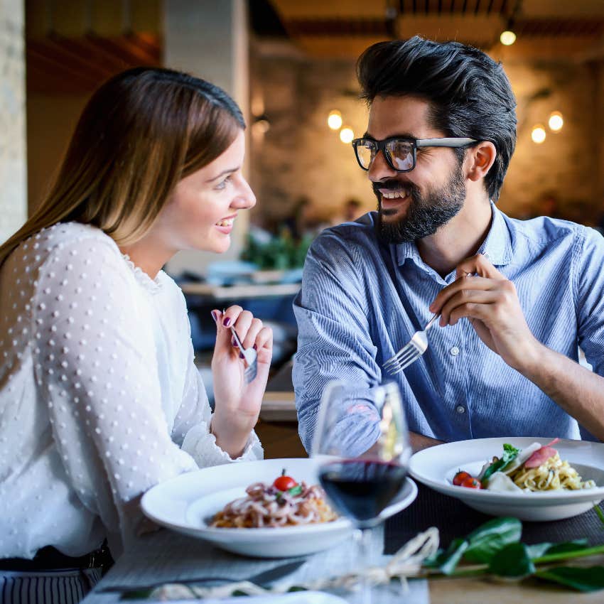 Couple on first date