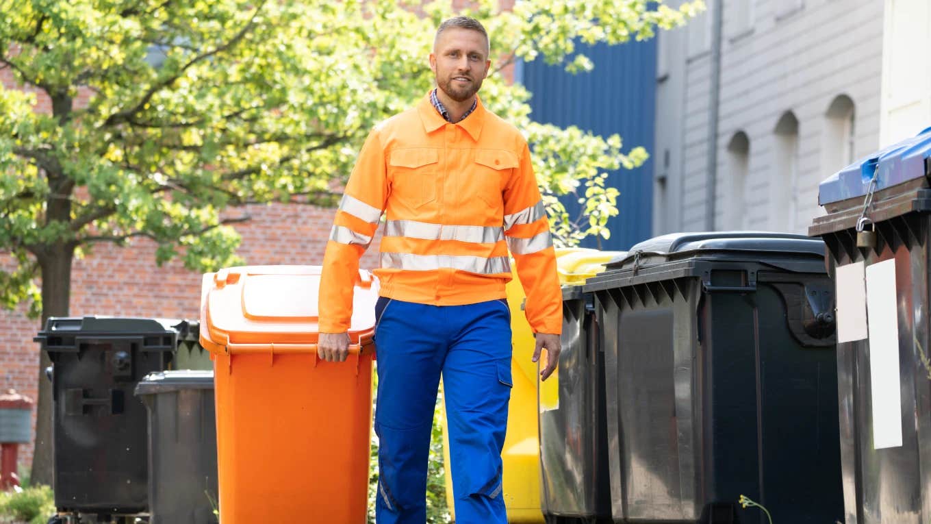 24-Year-Old Garbage Man Feels ‘Embarrassed’ When Telling People What He Does For Work — ‘I Knew I Was Never Going To College’