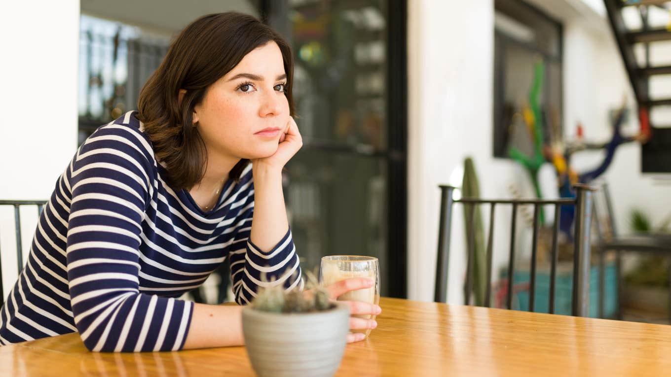 Woman gave three wedding bands and ended up divorced