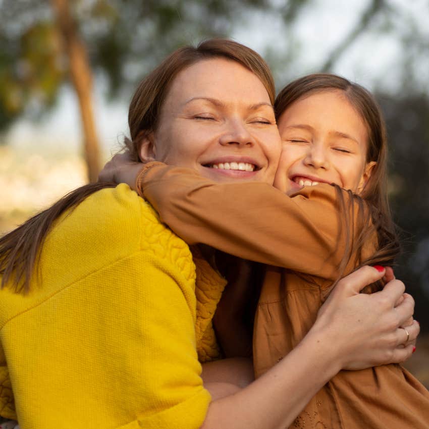 No-contact mother hugging her daughter.