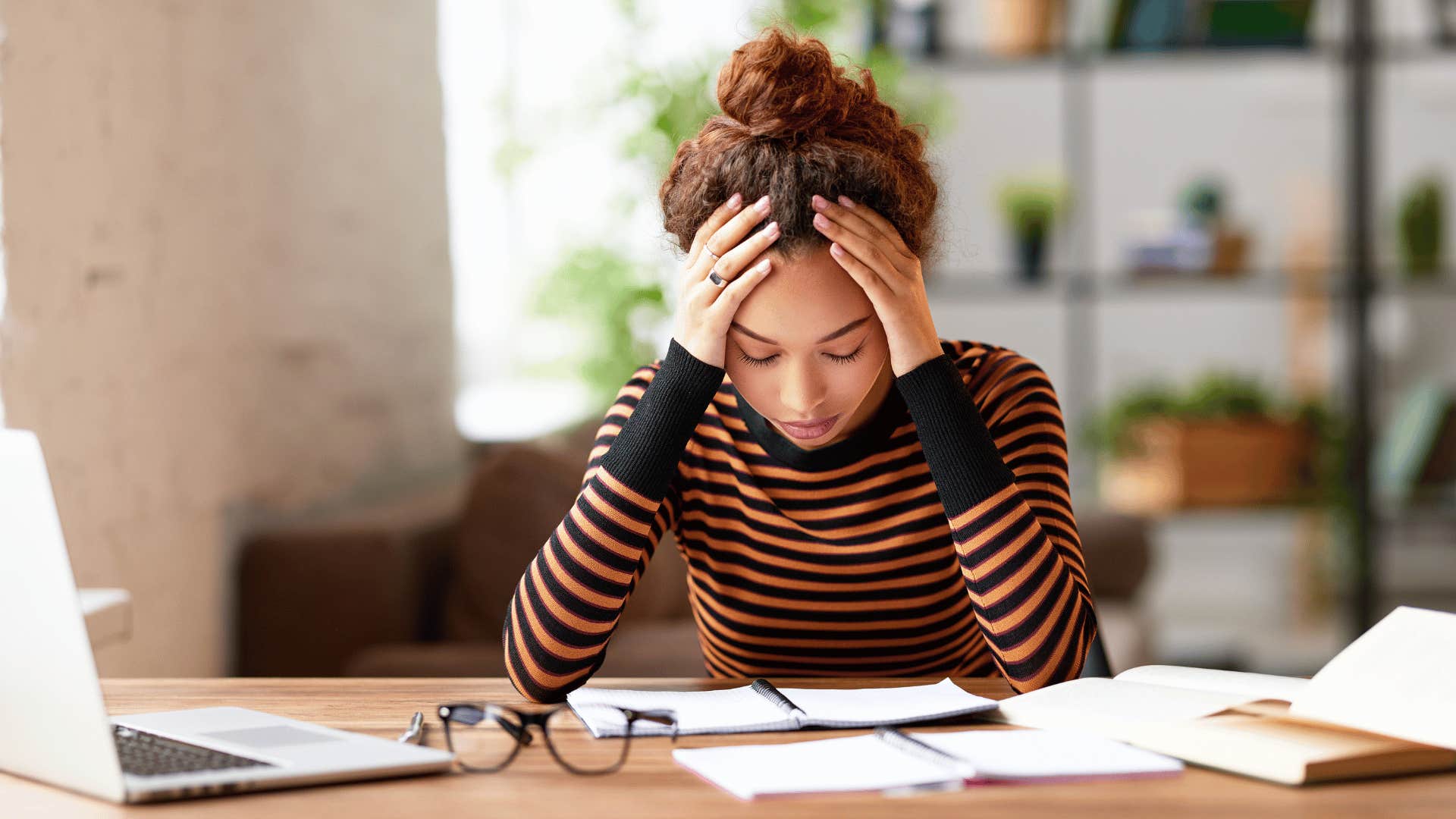 woman frustrated with work 