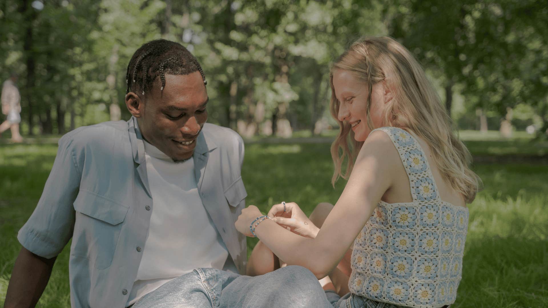 sweet couple bonding in the park