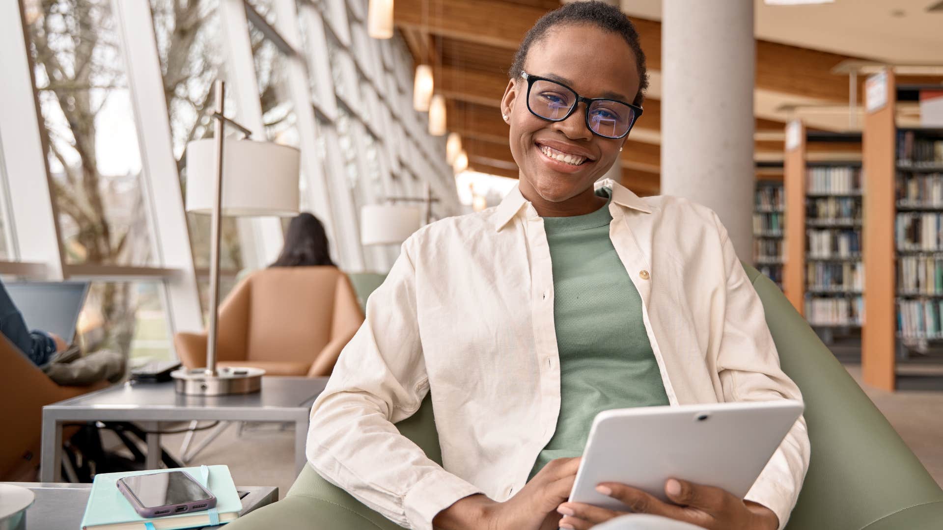 Woman who doesn't know life skill of finding information offline