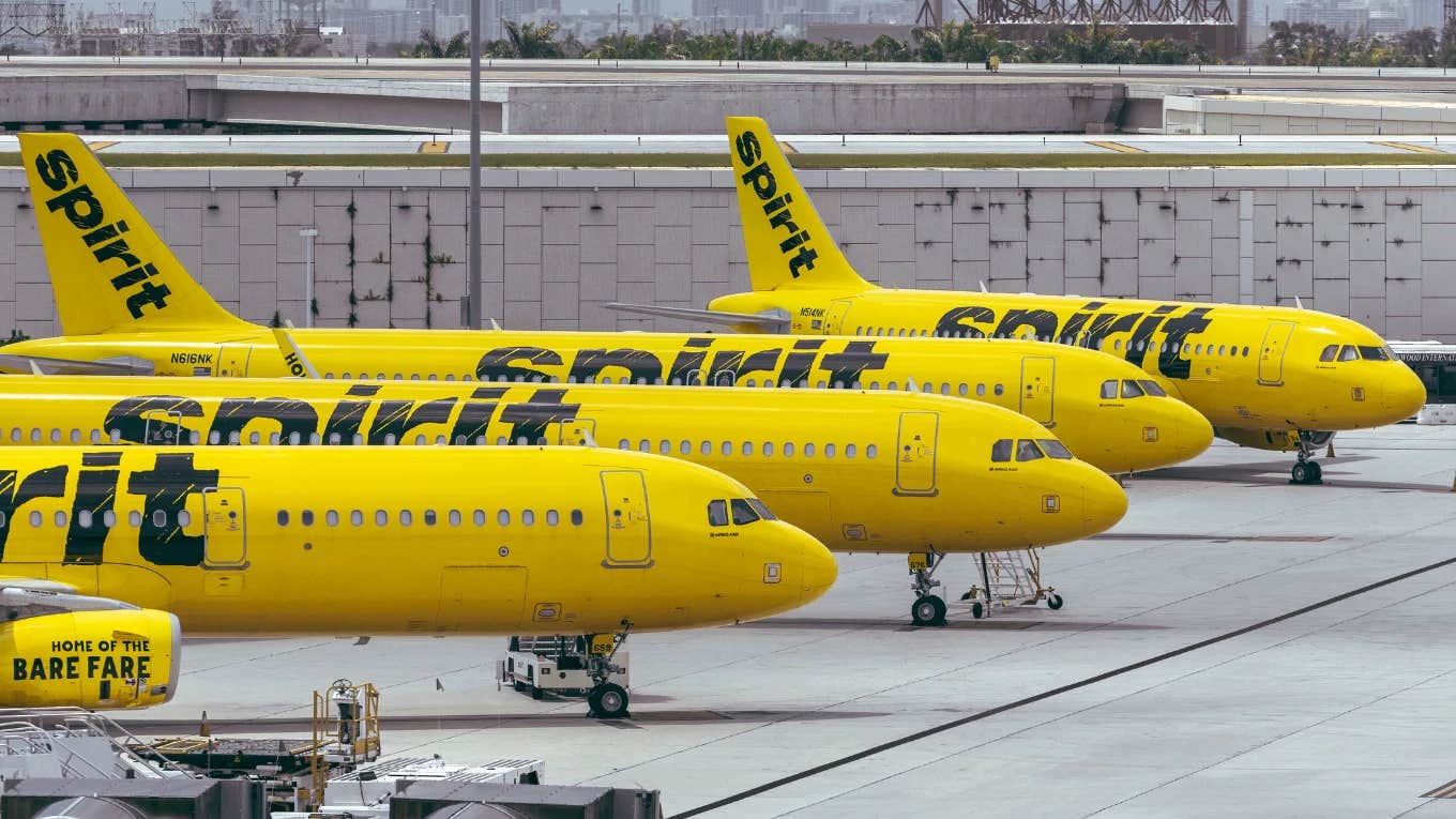 Spirit airlines planes