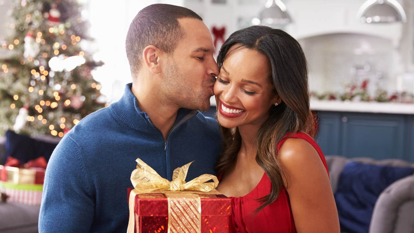 All woman wants for Christmas from her husband is a divorce.