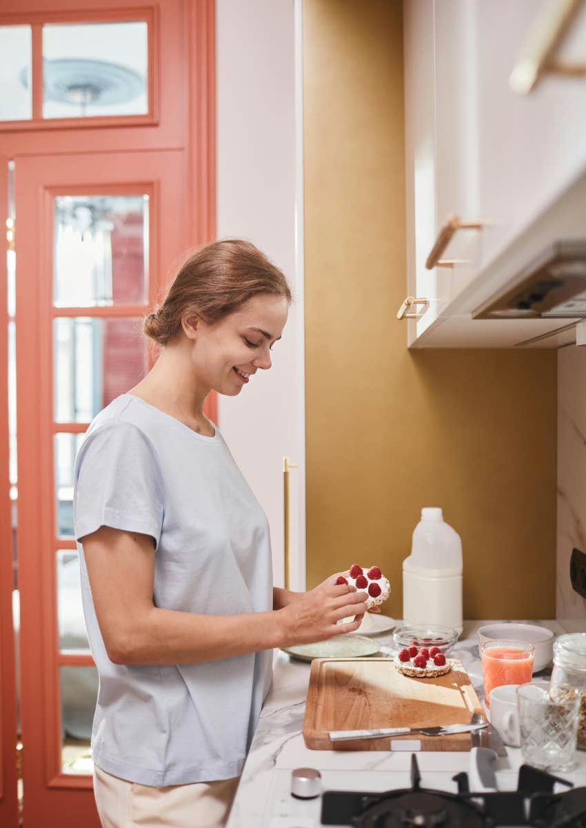 woman cooking dessert in the kitchen