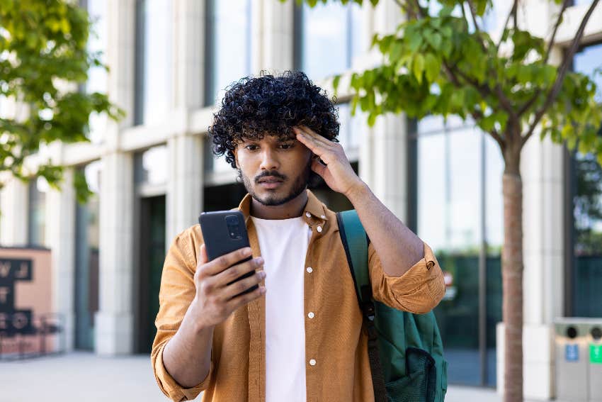 Emotionally Unhinged People Show These Signs Within A Week Of Meeting Them