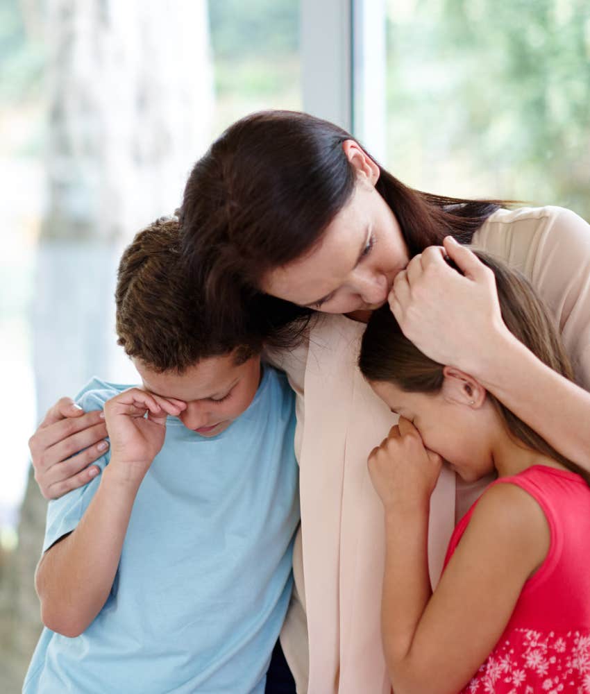 grieving teacher with her young children