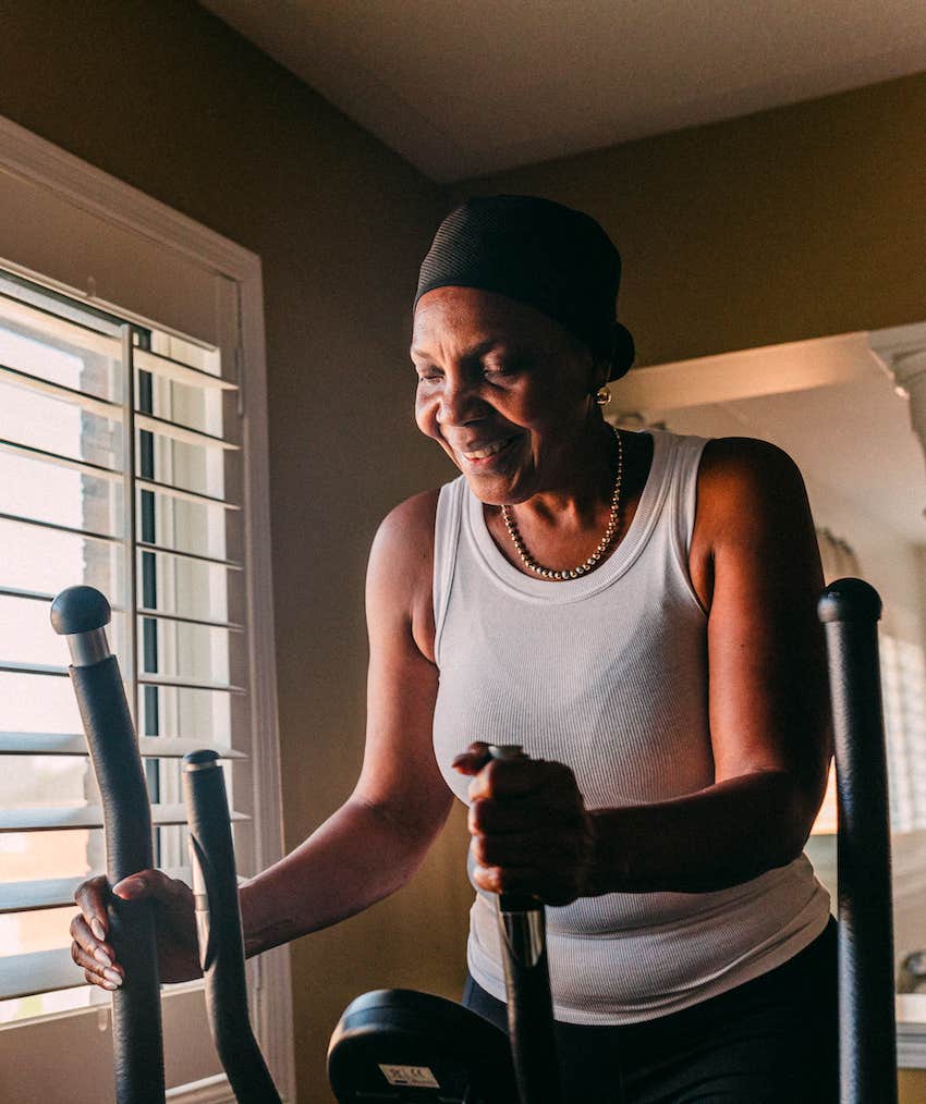 Woman on treadmill keeps her blood flowing