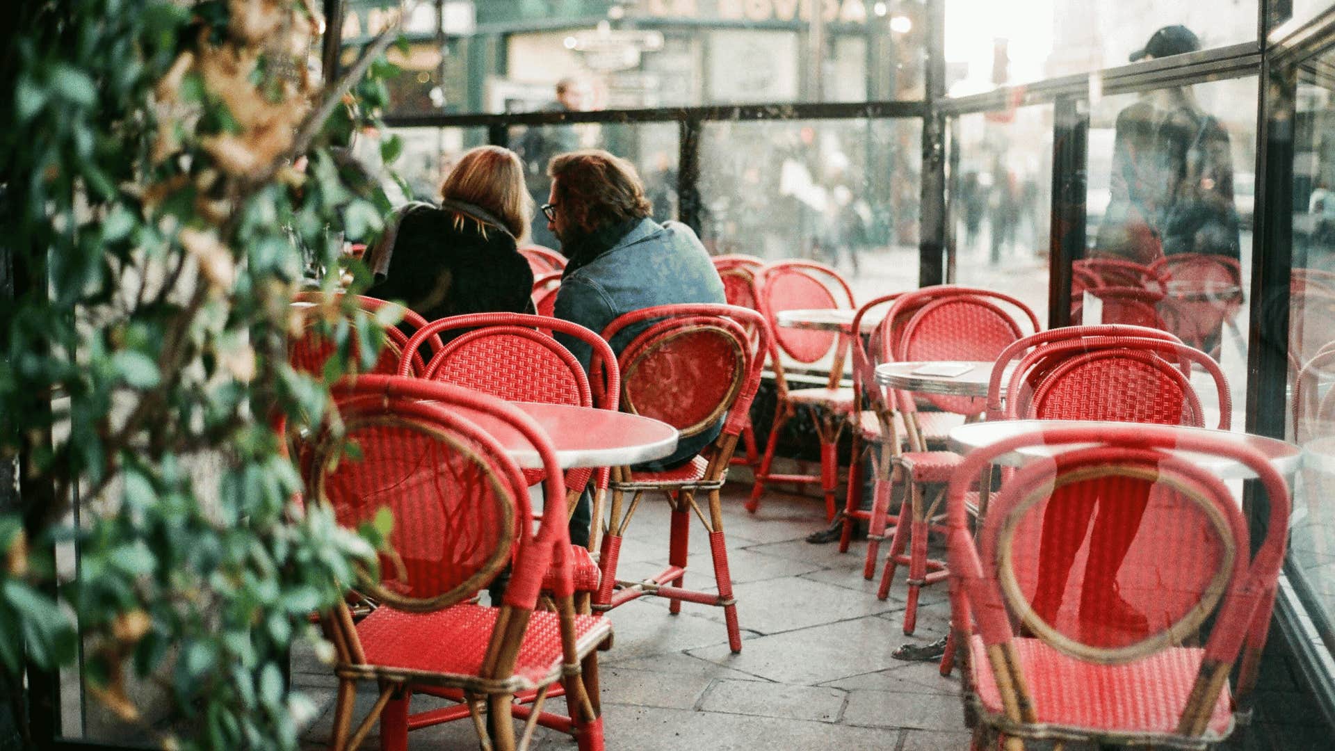 couple sitting in a cafe