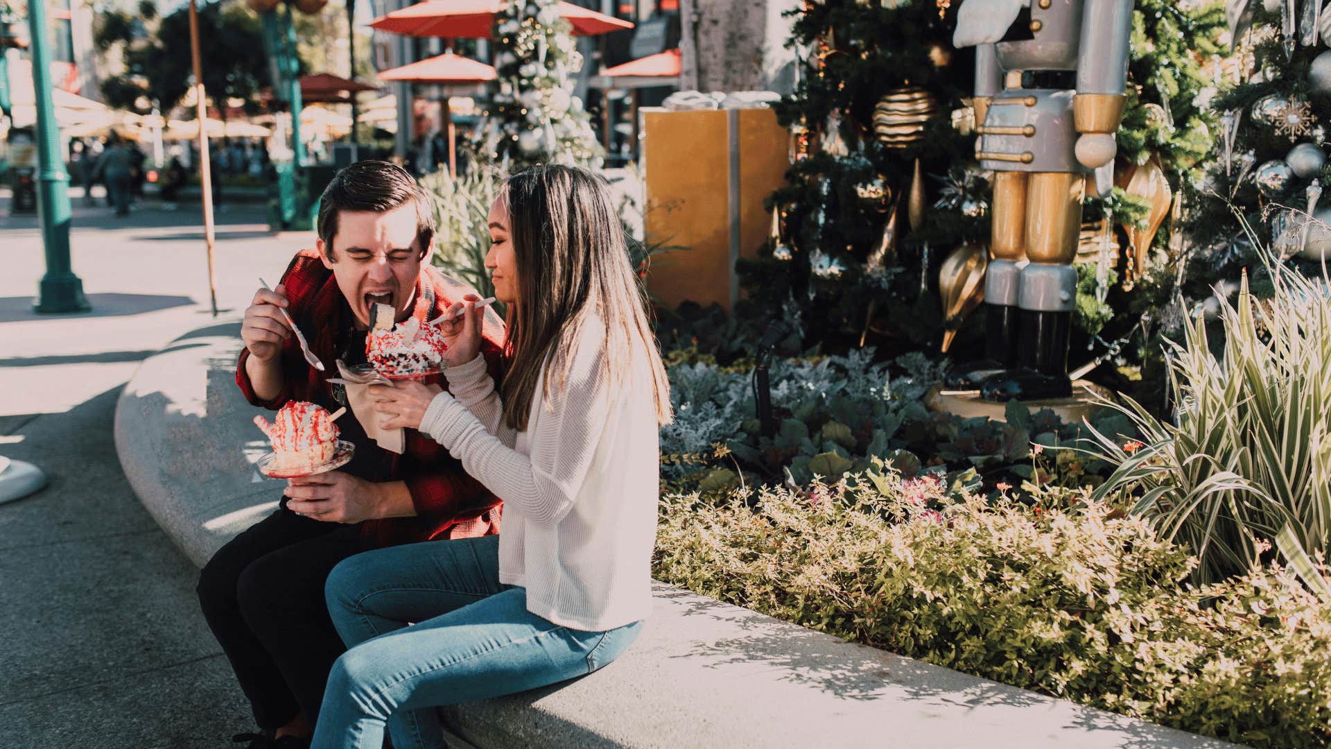 couple on a date eating ice cream