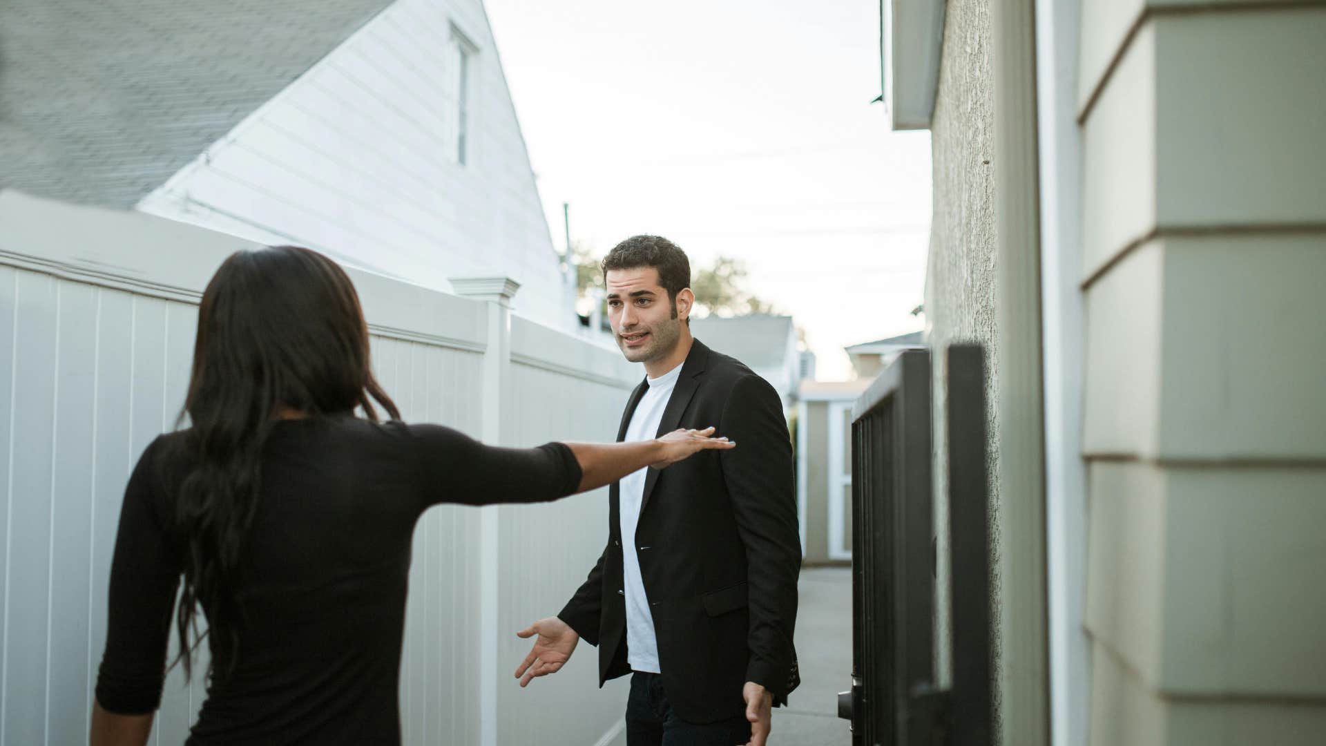 couple arguing outside