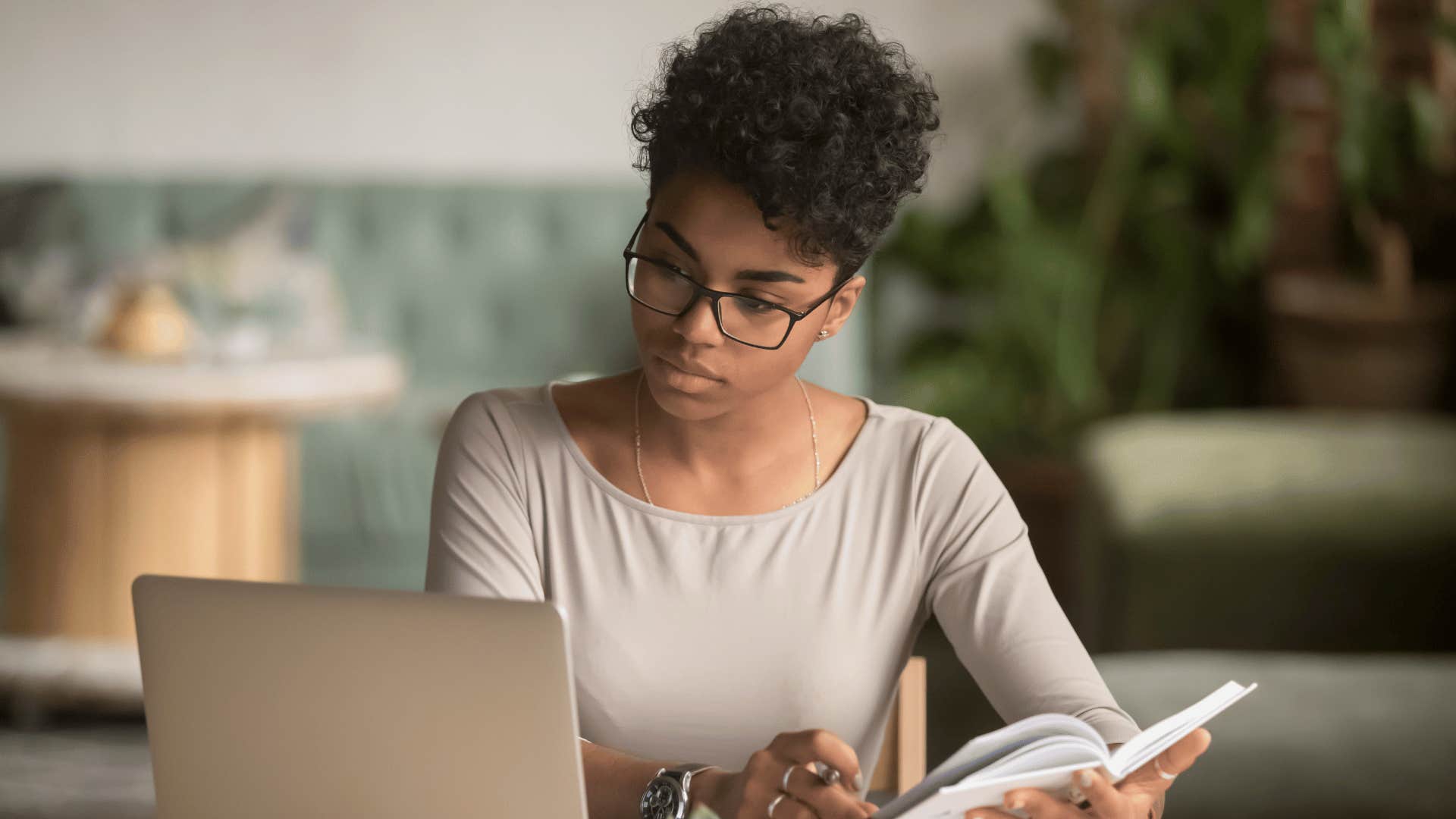 woman working on laptop