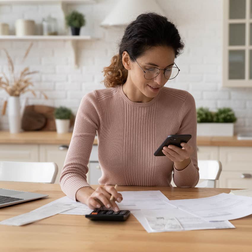 Woman budgeting 