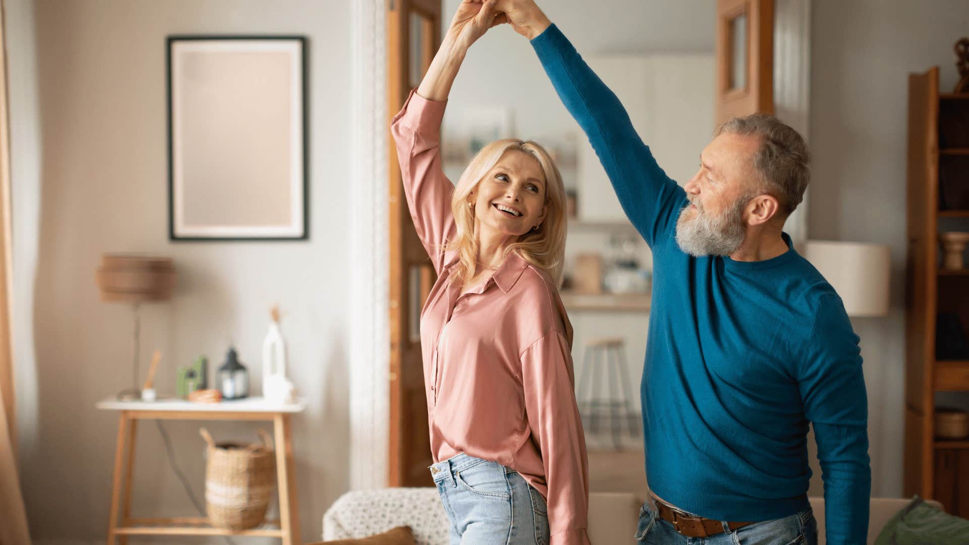 couple dancing