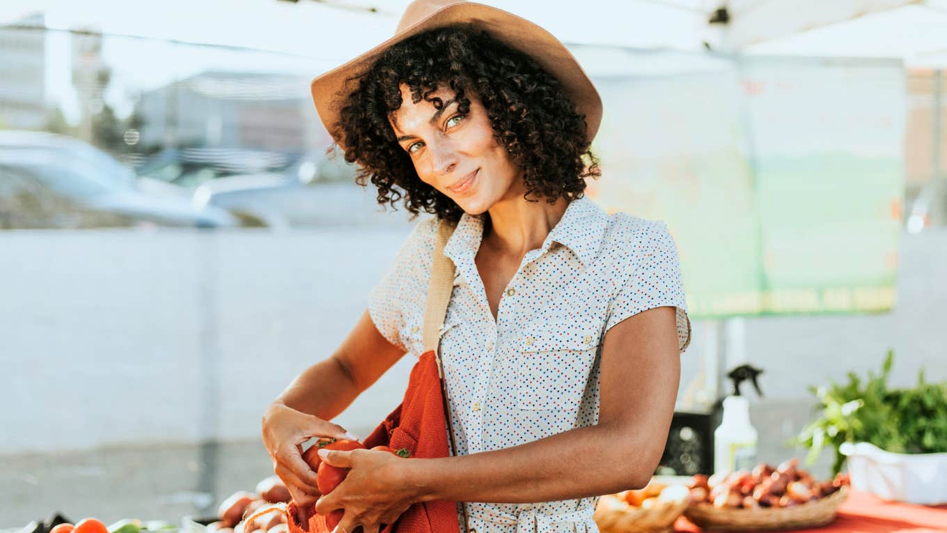 Woman manifesting best year ever, by starting a healthy habit.