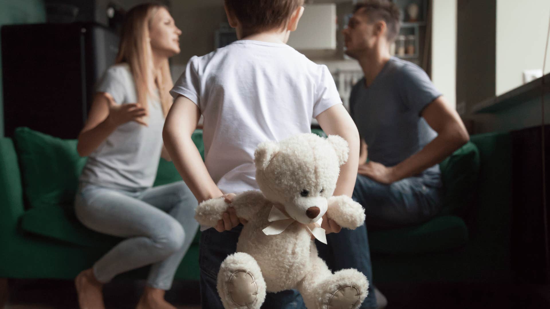 kid living in an unsafe home with parents yelling