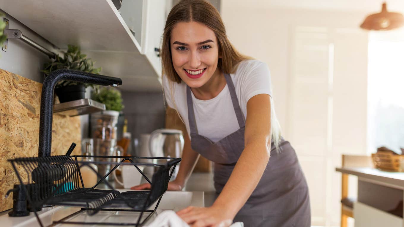 Woman learned thing about people by cleaning their houses.