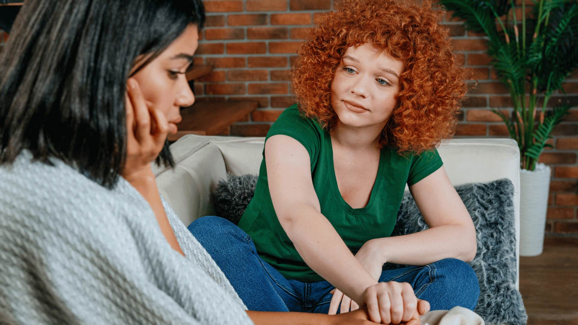 woman unable to accept compliment from friend